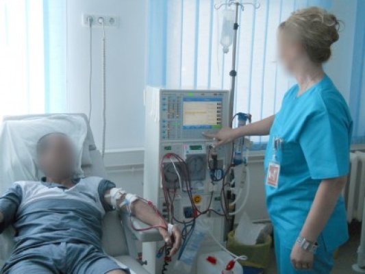 Dializaţii din judeţ, aduşi la Constanţa